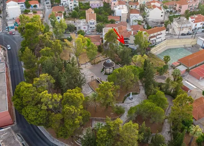 & Elegant With Private Garden Apartamento *