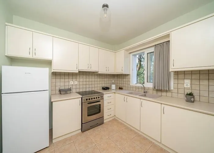 & Elegant With Private Garden Argostoli (Kefalonia)