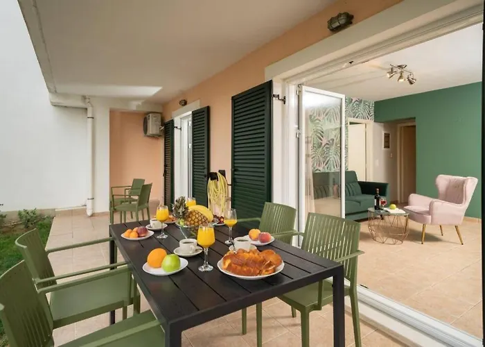 Apartamento & Elegant With Private Garden Argostoli (Kefalonia)