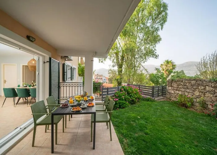 Apartamento & Elegant With Private Garden Argostoli (Kefalonia)