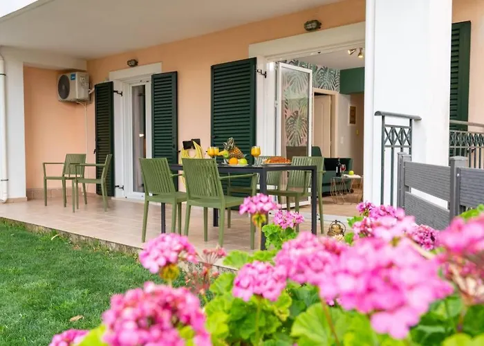 & Elegant With Private Garden