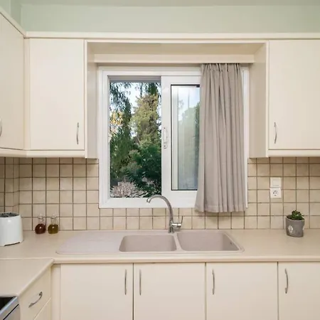 Apartamento & Elegant With Private Garden Argostoli (Kefalonia)