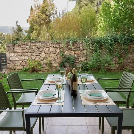 & Elegant With Private Garden Argostoli (Kefalonia)