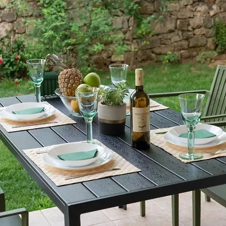 Apartamento & Elegant With Private Garden *