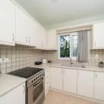 & Elegant With Private Garden דירה